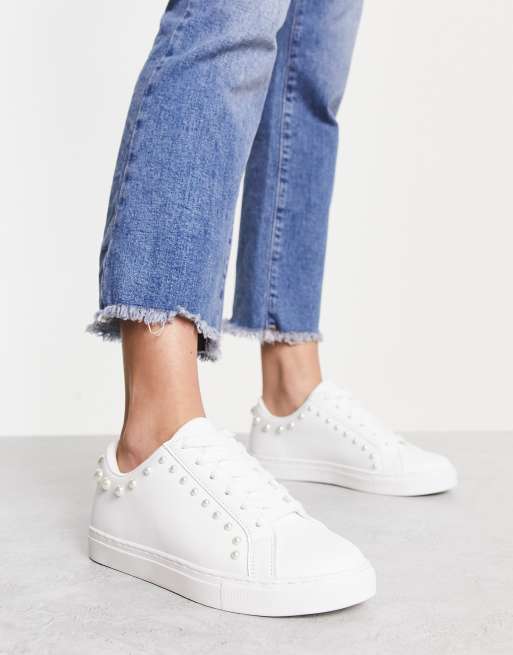 ASOS DESIGN - Dollar - Sneakers met vetersluiting en imitatieparels in wit
