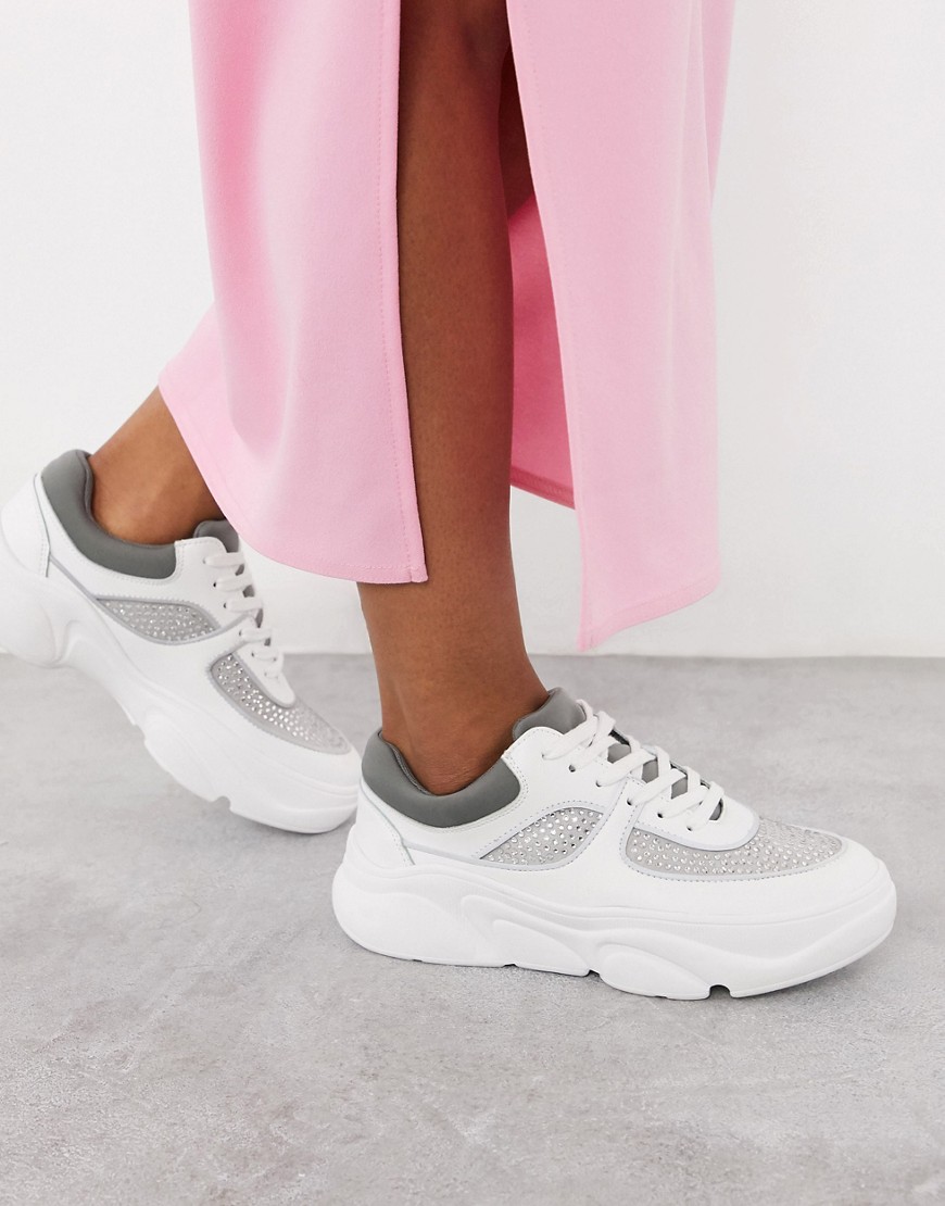 ASOS DESIGN - Dollie - Sneakers chunky bianche e grigie decorate-Multicolore