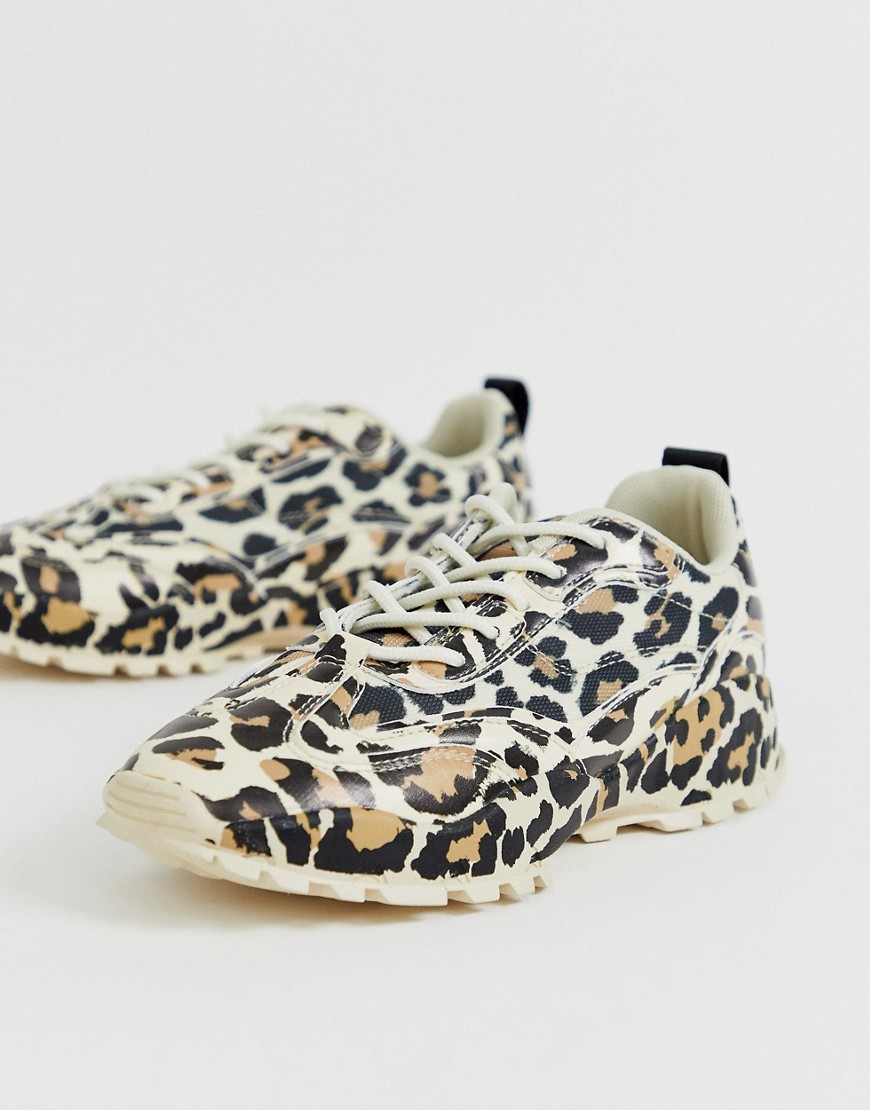 ASOS DESIGN - Dominic - Sneakers met dikke zool en luipaardprint-Multi