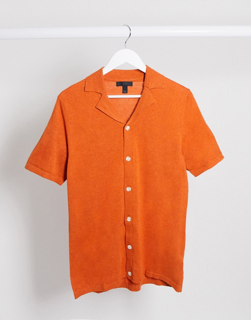 ASOS DESIGN - Doorgeknoopt gebreid T-shirt met polokraag in oranje