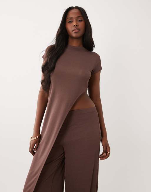 ASOS DESIGN - Doorschijnende tuniektop met lange pasvorm in chocoladebruin, deel van co-ord set, 2 van 4