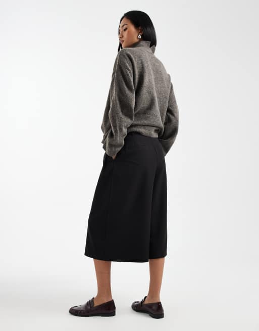 ASOS DESIGN – Dopasowane czarne spodnie kuloty z podwyższonym stanem , 4 z 5