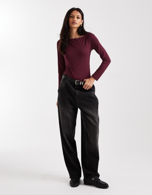ASOS DESIGN – Dopasowane jagodowe body z poliamidu z dekoltem w łódkę, 3 z 4