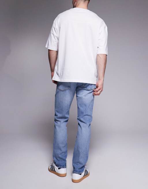 ASOS DESIGN – Dopasowane jasnoniebieskie jeansy, 2 z 5