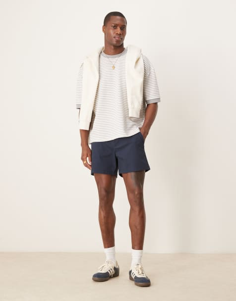 ASOS DESIGN – Dopasowane krótkie szorty chinosy w granatowym kolorze - view 1