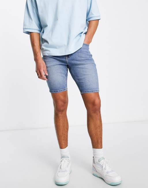 ASOS DESIGN – Dopasowane niebieskie szorty jeansowe o regularnej długości