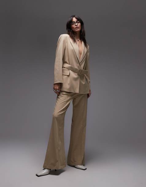 ASOS DESIGN – Dopasowane spodnie dzwony w camelowym kolorze, część zestawu - view 1