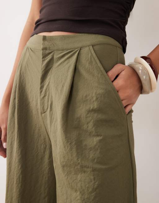 ASOS DESIGN – Dopasowane szorty bermudy z imitacji lnu w kolorze khaki, 4 z 5