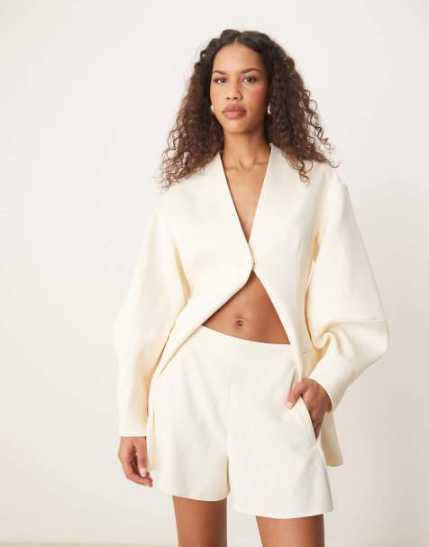 ASOS DESIGN – Dopasowane szorty bokserki o lnianym wyglądzie w maślanym kolorze - view 1