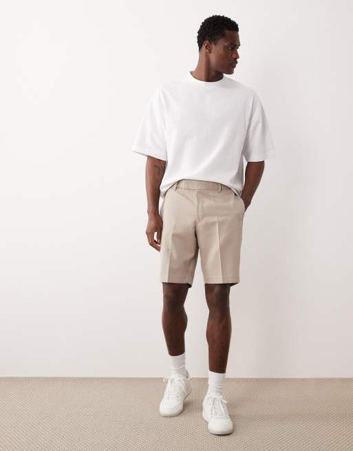 ASOS DESIGN – Dopasowane wąskie szorty w jasnobeżowym kolorze, 2 z 5