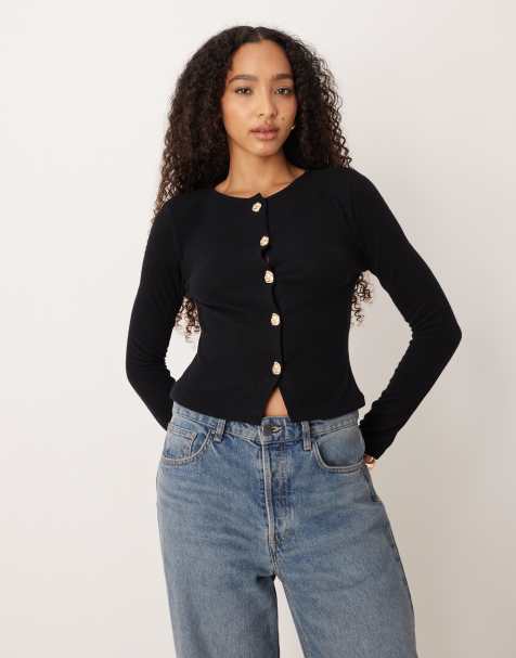 ASOS DESIGN – Dopasowany bardzo miękki czarny kardigan z zapięciem na złote guziki - view 1