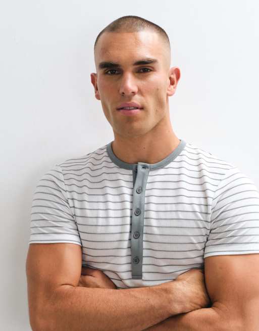 ASOS DESIGN dopasowany T-shirt henley w biało-szary pasek, 4 z 5