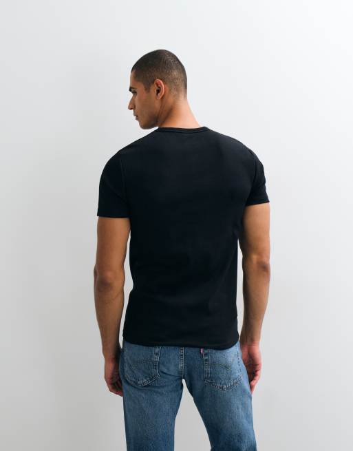 ASOS DESIGN dopasowany T-shirt interlock w czerni, 5 z 5