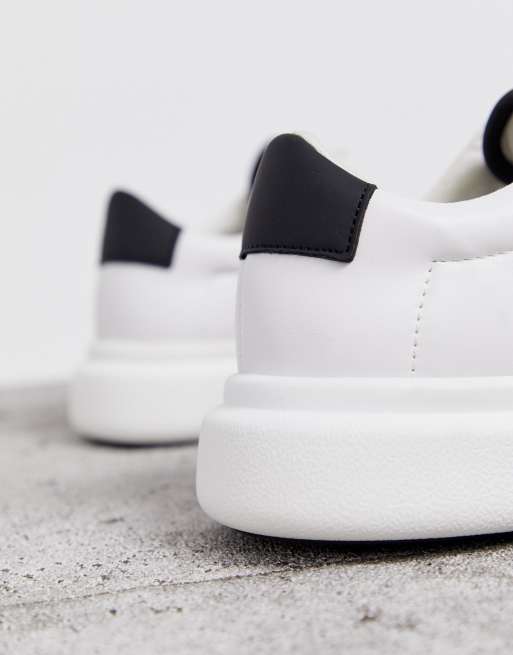 ASOS DESIGN - Doro - Vetersneakers met dikke zool in wit, 2 van 4
