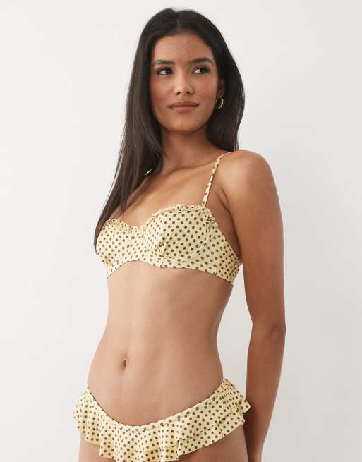 ASOS DESIGN Dottie balconette bikinitop met beugel en ruchedetail in citroengele polkadotprint, 3 van 4