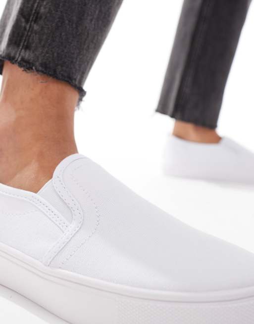 ASOS DESIGN – Dotty – Weiße Leinenschuhe zum Hineinschlüpfen in weiter Passform, 3 von 5