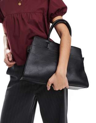 double buckle side detail tote bag in black