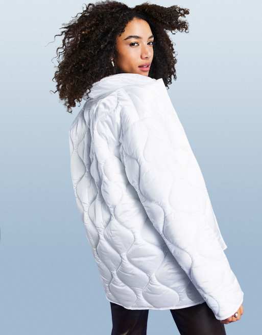 ASOS DESIGN - Doudoune à matelassage motif oignons - Blanc - CREAM, 3 de 4