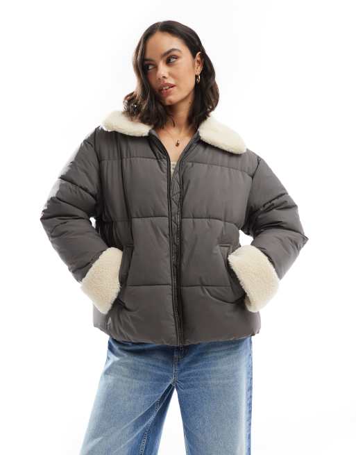 ASOS DESIGN - Doudoune avec col et poignets en imitation peau de mouton - Anthracite