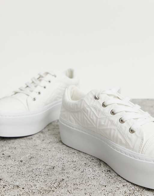 ASOS DESIGN Drama trainers in white