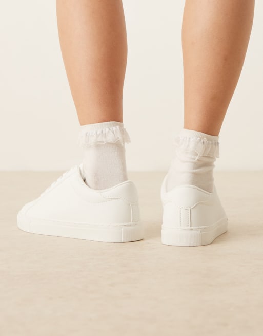 ASOS DESIGN Drama sneakers in white