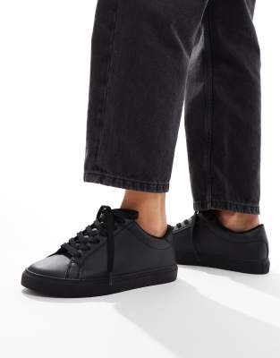 ASOS DESIGN Drama trainers in black