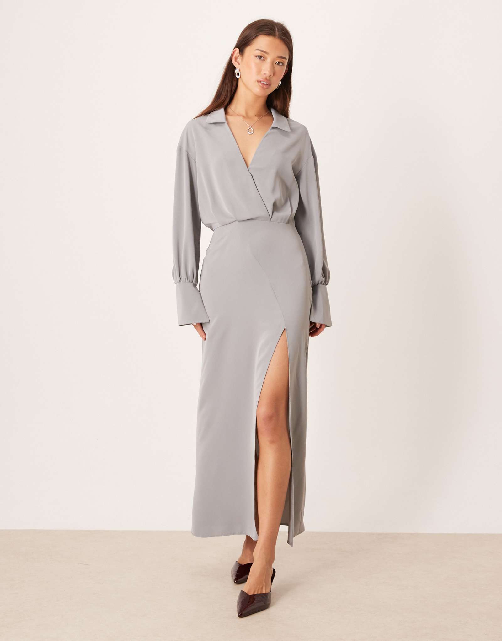  Юбка-карандаш миди ASOS DESIGN с драпировкой серая
