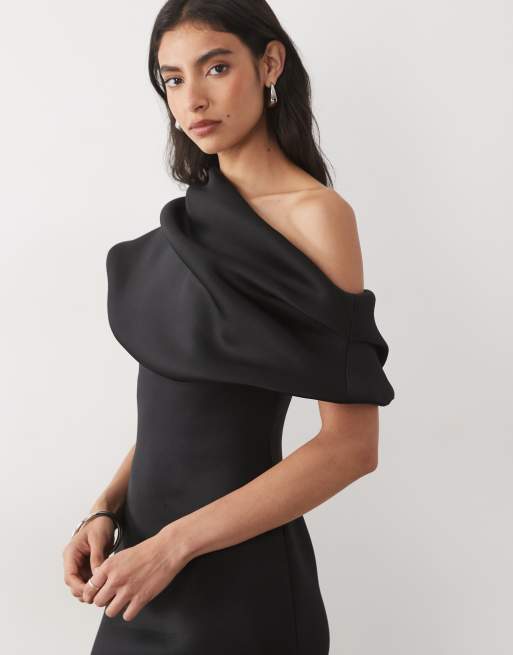 ASOS DESIGN draperad maxiklänning i pennmodell med bara axlar i svart scuba-liknande tyg, 2 av 4