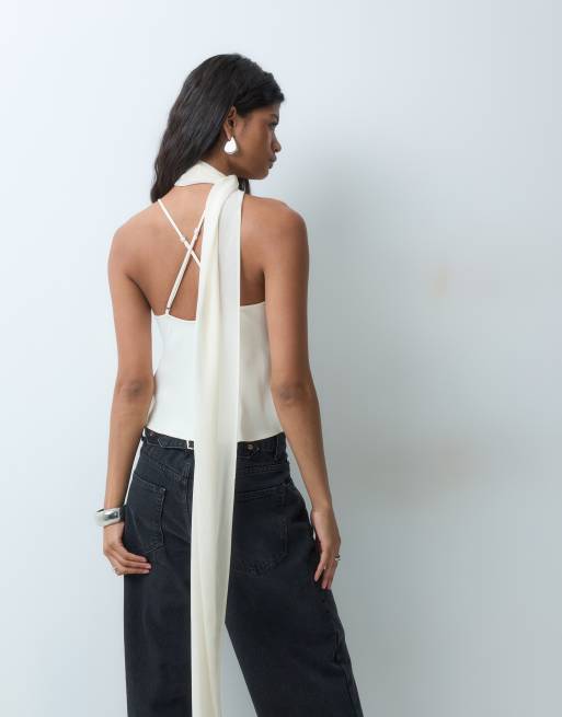 ASOS DESIGN draperad satin-topp med chiffongscarfdetalj, 4 av 5