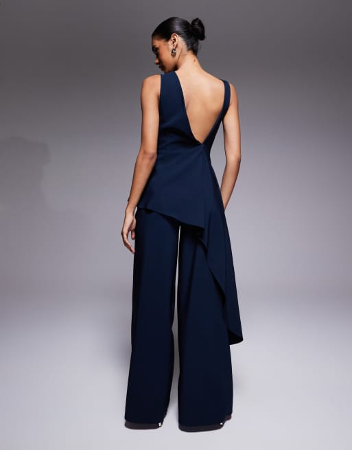 ASOS DESIGN – Drapierter Jumpsuit in Marineblau mit verdrehtem Trägerdetail, 3 von 4