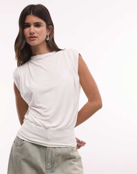 ASOS DESIGN drapiertes ärmelloses Oberteil in Ecru - view 1