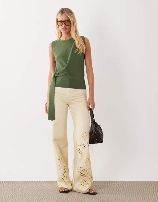 ASOS DESIGN – Drapiertes, asymmetrisches Trägertop in Khaki, 3 von 4