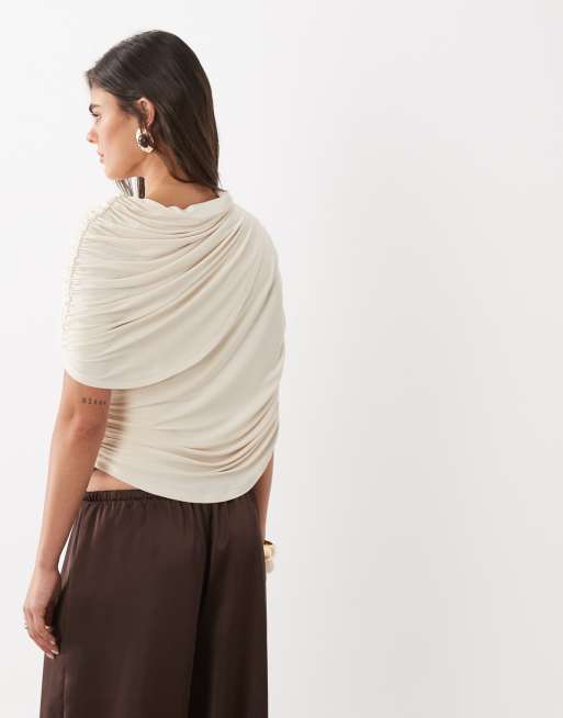 ASOS DESIGN – Drapiertes, asymmetrisches Wickeloberteil in Natur, 4 von 4