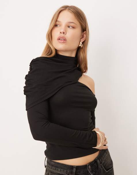 ASOS DESIGN – Drapiertes Cutaway-Oberteil in Schwarz mit hohem Ausschnitt - view 1