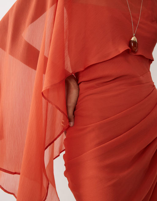 ASOS DESIGN – Drapiertes Maxikleid in Orange mit asymmetrischem One-Shoulder-Ärmel und Fledermausärmel, 3 von 4