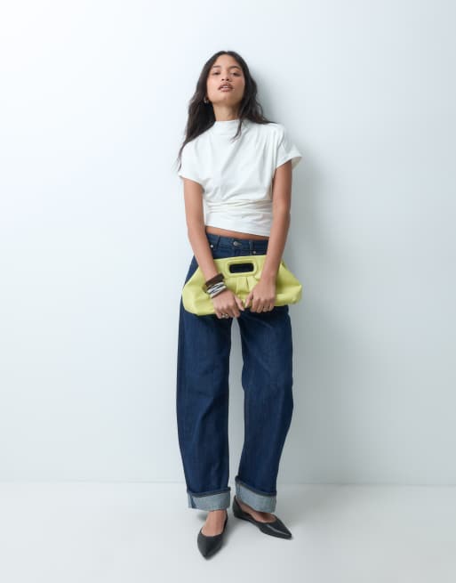 ASOS DESIGN – Drapiertes Oberteil in Cremeweiß mit verdrehter Schulterpartie, 3 von 5