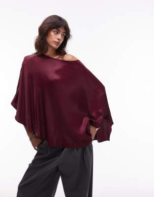ASOS DESIGN - Drapiertes One-Shoulder-Oberteil in Pflaume aus Satin-Lila