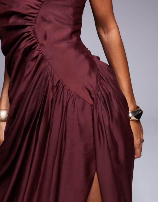ASOS DESIGN – Drapowana bordowa sukienka maxi z dekoltem bandeau , 3 z 4