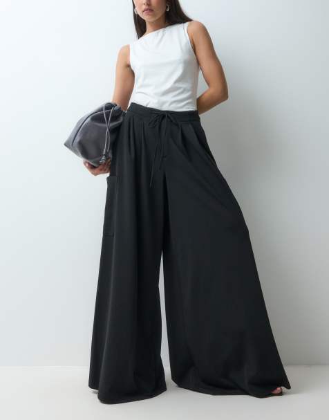 ASOS DESIGN drawstring cargo wide leg trousers in black - view 1