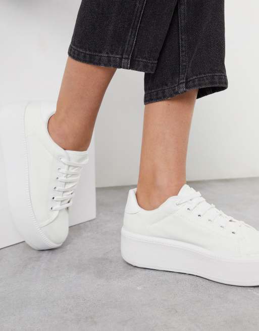 ASOS DESIGN - Dreamer - Sneakers met dikke plateauzool in wit