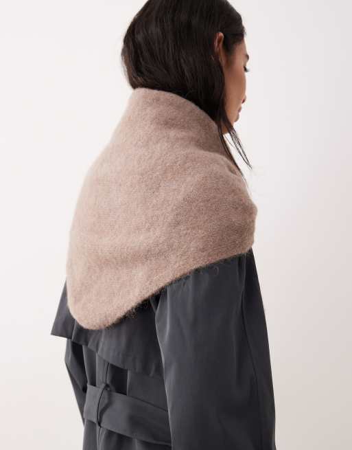ASOS DESIGN – Dreieckiger Schal aus Alpaka-Wollmix in Beige, 3 von 3