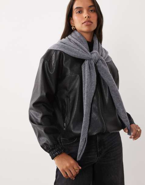 ASOS DESIGN Dreieckstuch aus Wolle in Mittelgrau - view 1