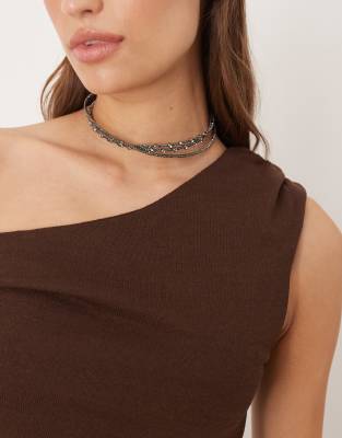 ASOS DESIGN - Dreireihige Choker-Halskette mit Kunstkristallen-Silber
