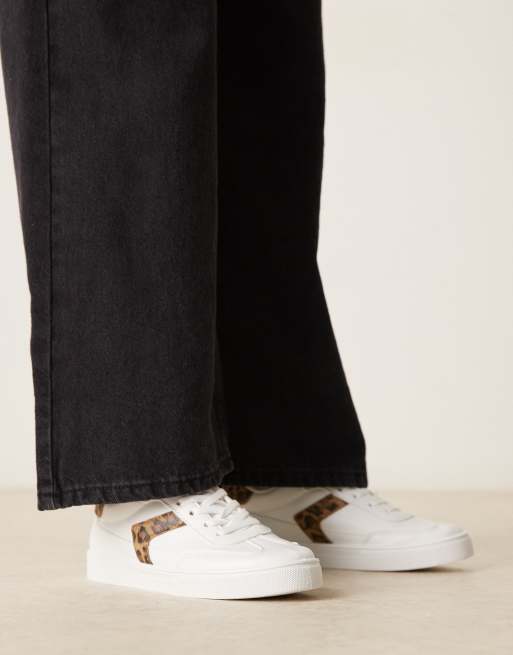 ASOS DESIGN Drift lace up trainers in white, 5 of 5