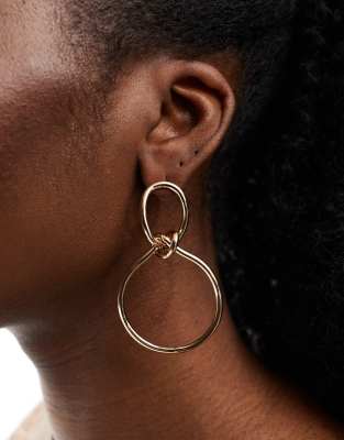 drop earrings with double wire detail in gold tone