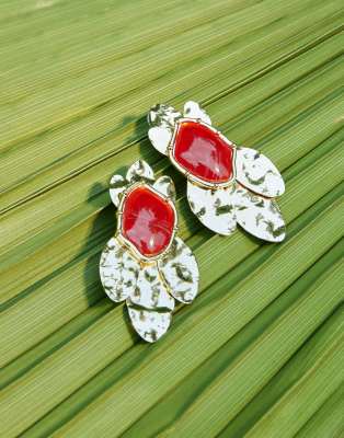 drop earrings with hammered semi precious detail in gold tone