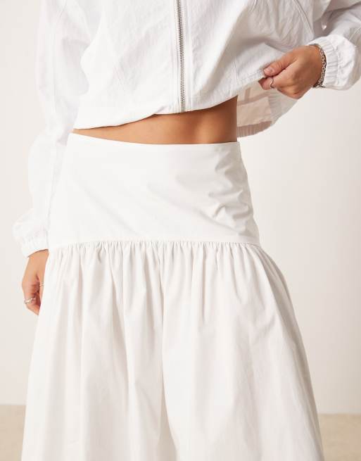 ASOS DESIGN drop waist maxi skirt in white, 5 of 5