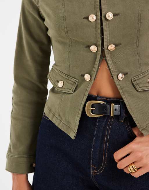 ASOS DESIGN – Drummer Boy – Knapp geschnittene Jeansjacke in Khaki im Militärstil, 3 von 4