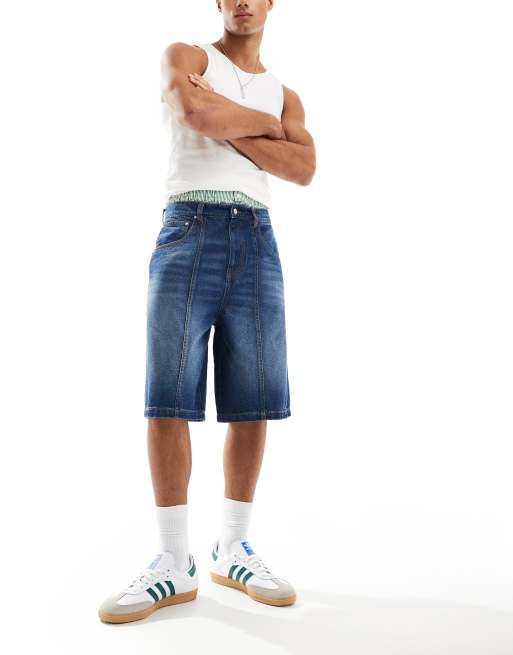 ASOS DESIGN – Długie jeansowe jortsy w kolorze indygo ze wstawkami, 4 z 5