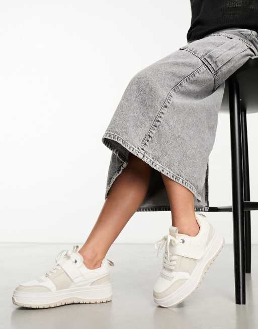 Asos design sneakers hot sale in white